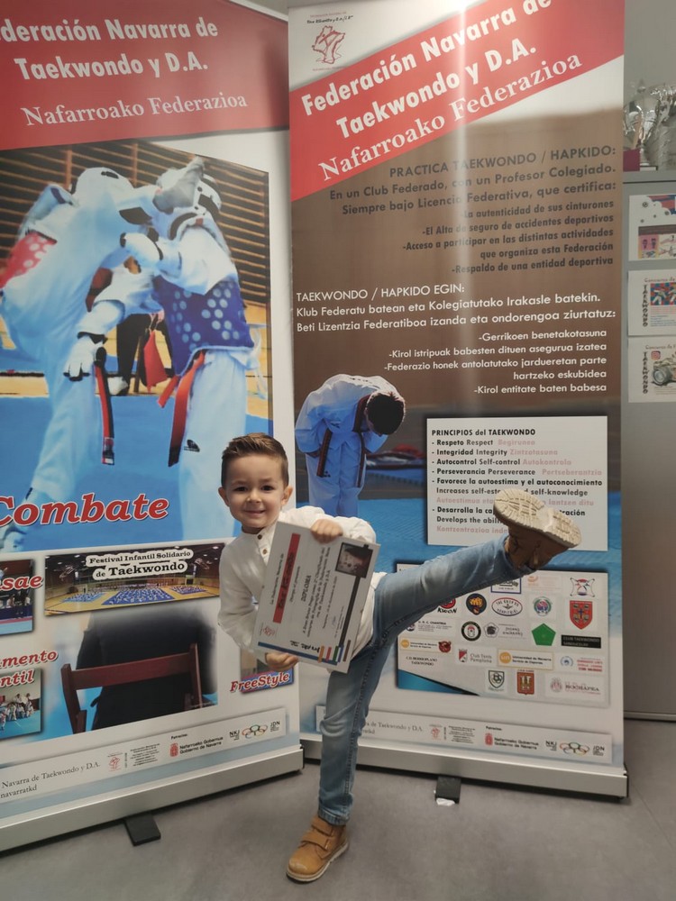 GANADORES DE LOS CONCURSOS